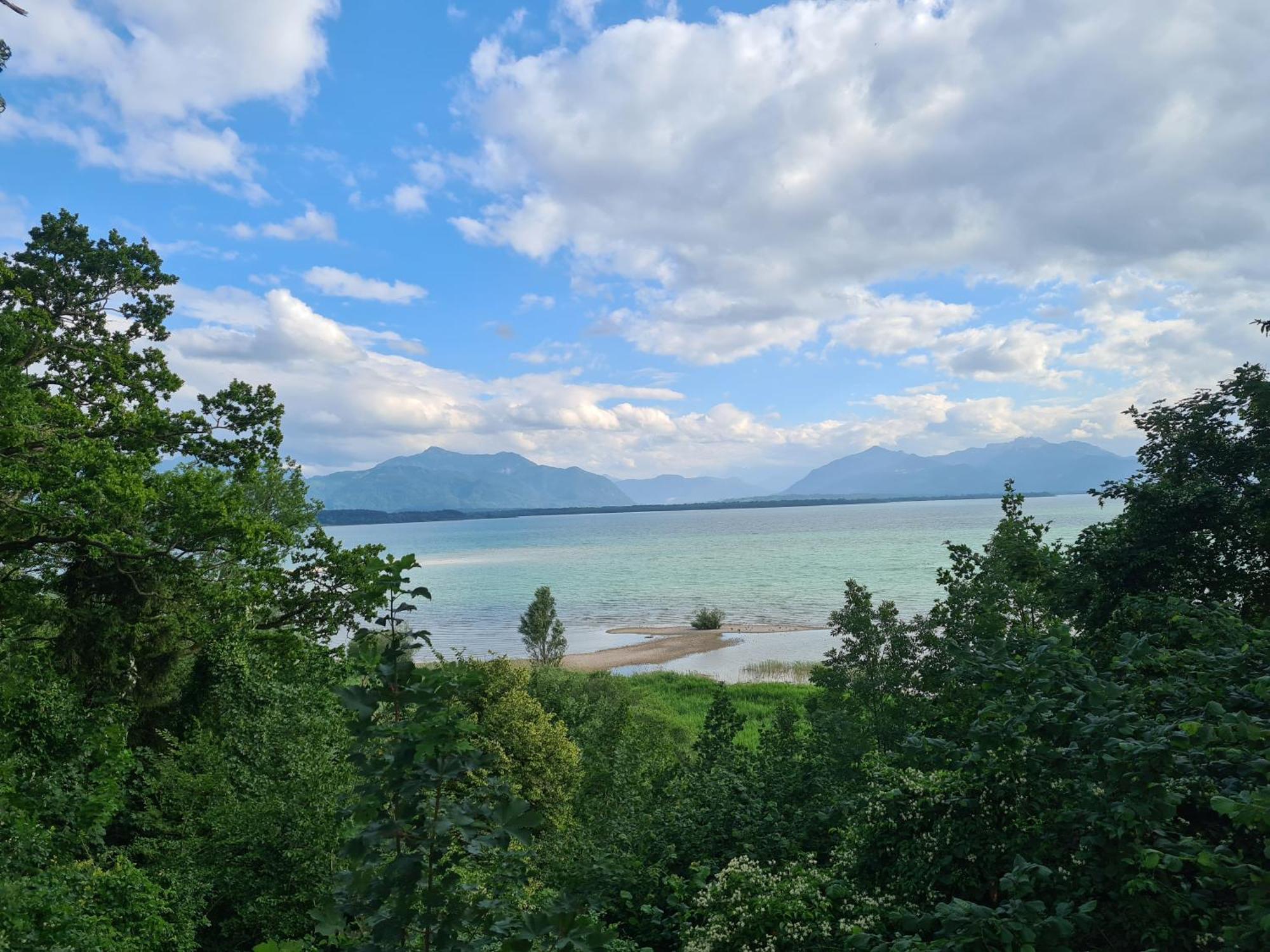 Vintage Studio Am Chiemsee Ubersee Exterior photo
